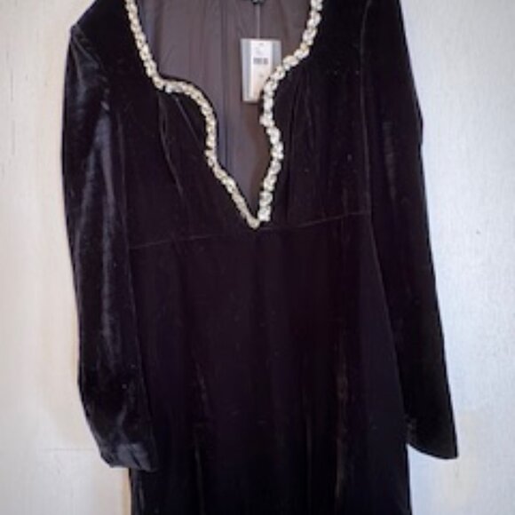 Bardot Anthropologie Audrina Velvet Black Mini Dress, Sz 10/XL - Picture 6 of 6